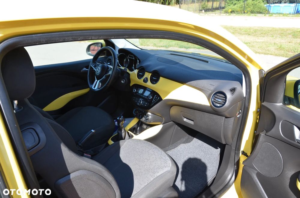 Opel Adam 1.2 - 17
