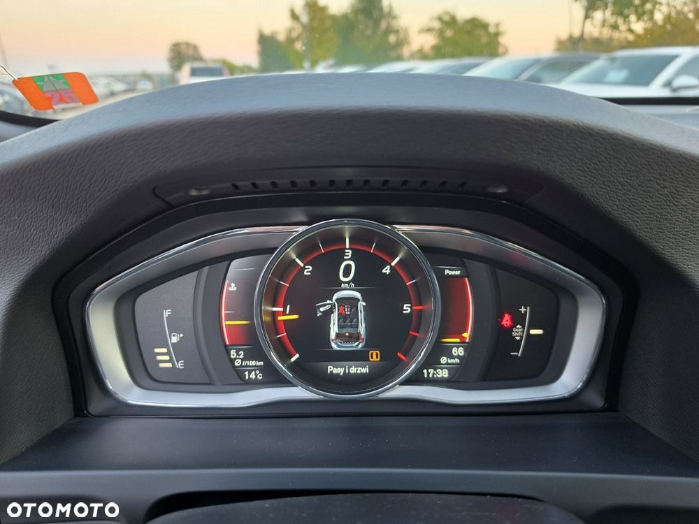 Volvo V60 - 34