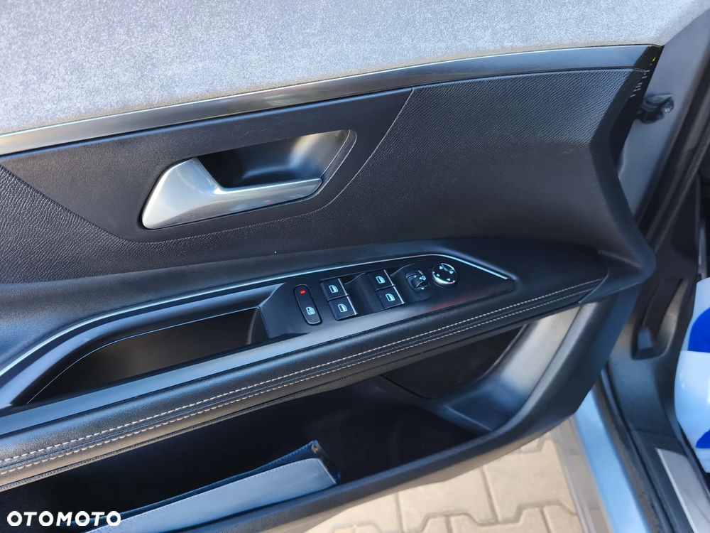 Peugeot 5008 1.5 BlueHDi GT S&S EAT8 - 10