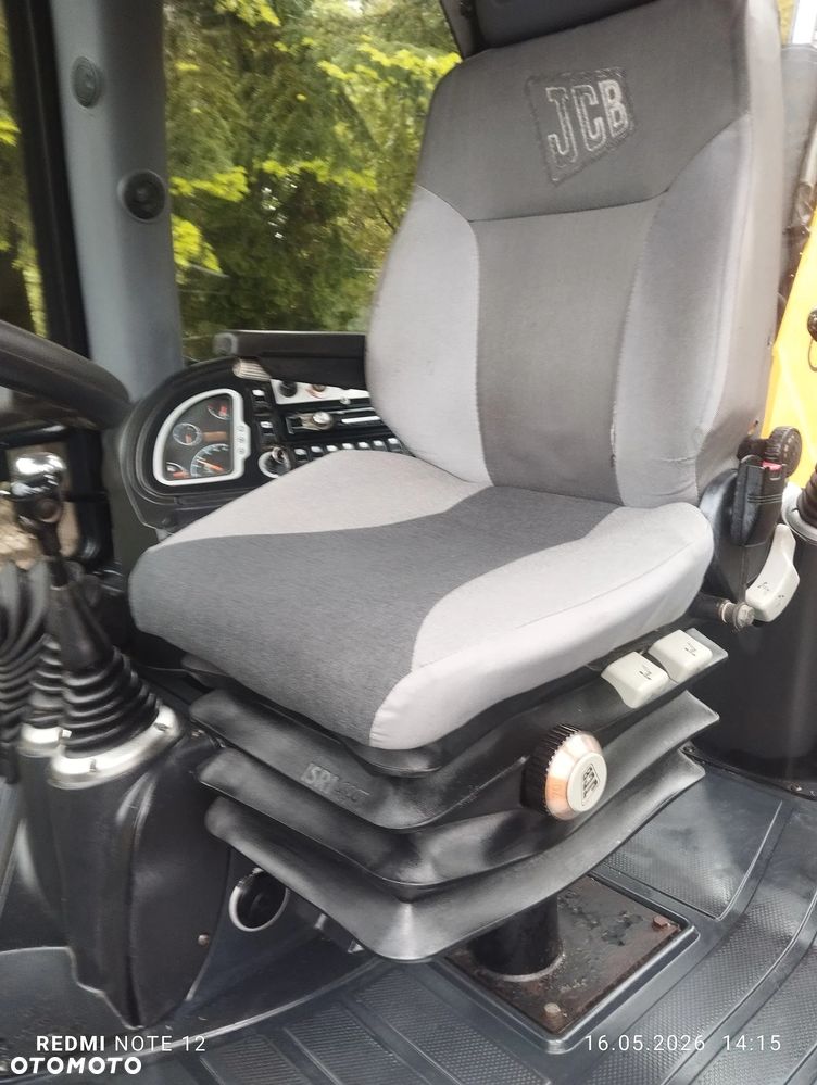 JCB 3CX - 7