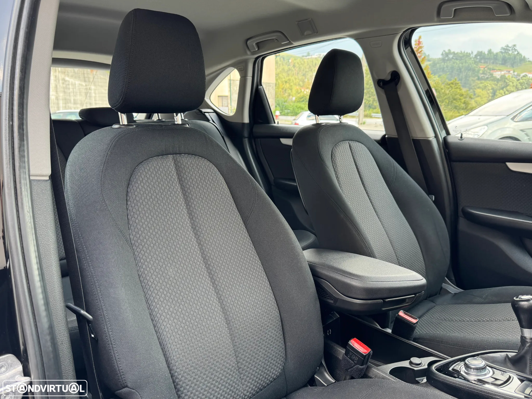 BMW 216 Active Tourer d M Sport - 25