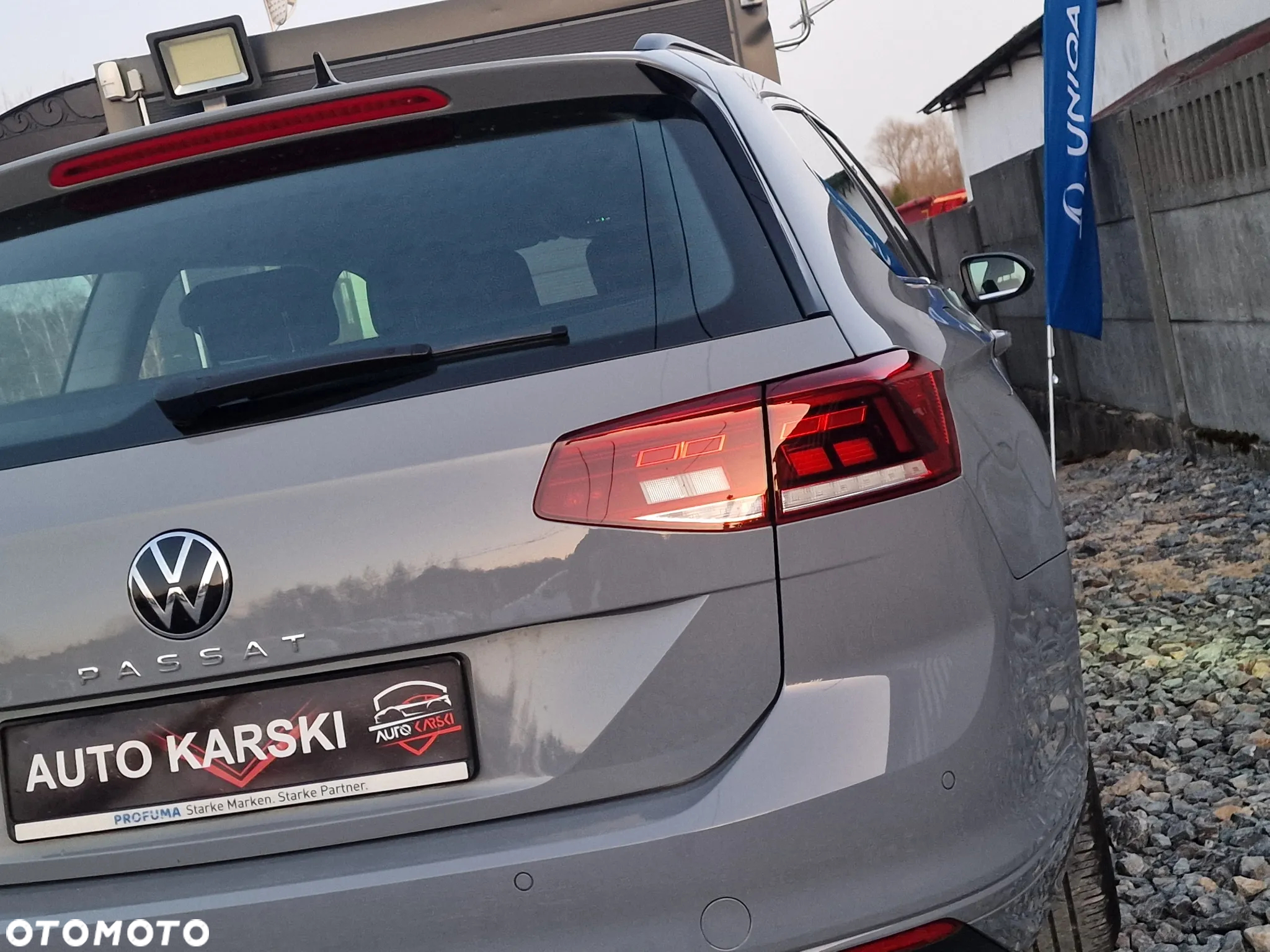 Volkswagen Passat Variant 2.0 TDI DSG (BlueMotion Technology) Comfortline - 10