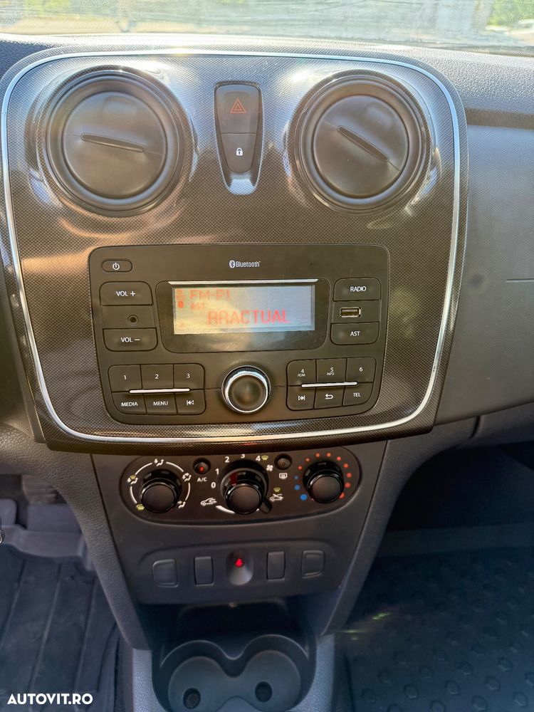 Dacia Logan 1.5 Blue dCi SL PLUS - 10