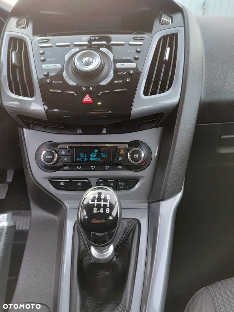 Ford Focus 1.6 TDCi Titanium ECOnetic - 7