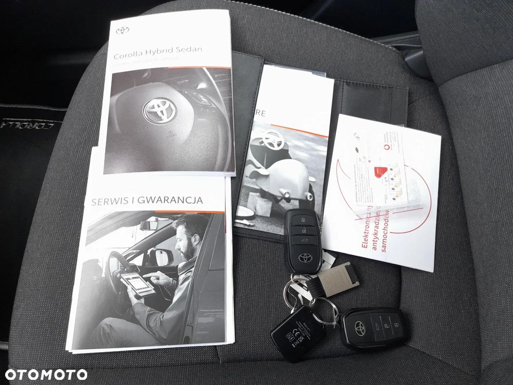 Toyota Corolla 1.8 Hybrid Style - 26