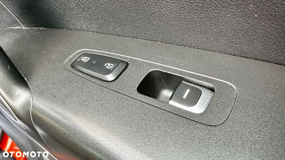 Kia Sportage 1.6 GDI L Business Line Plus 2WD - 17