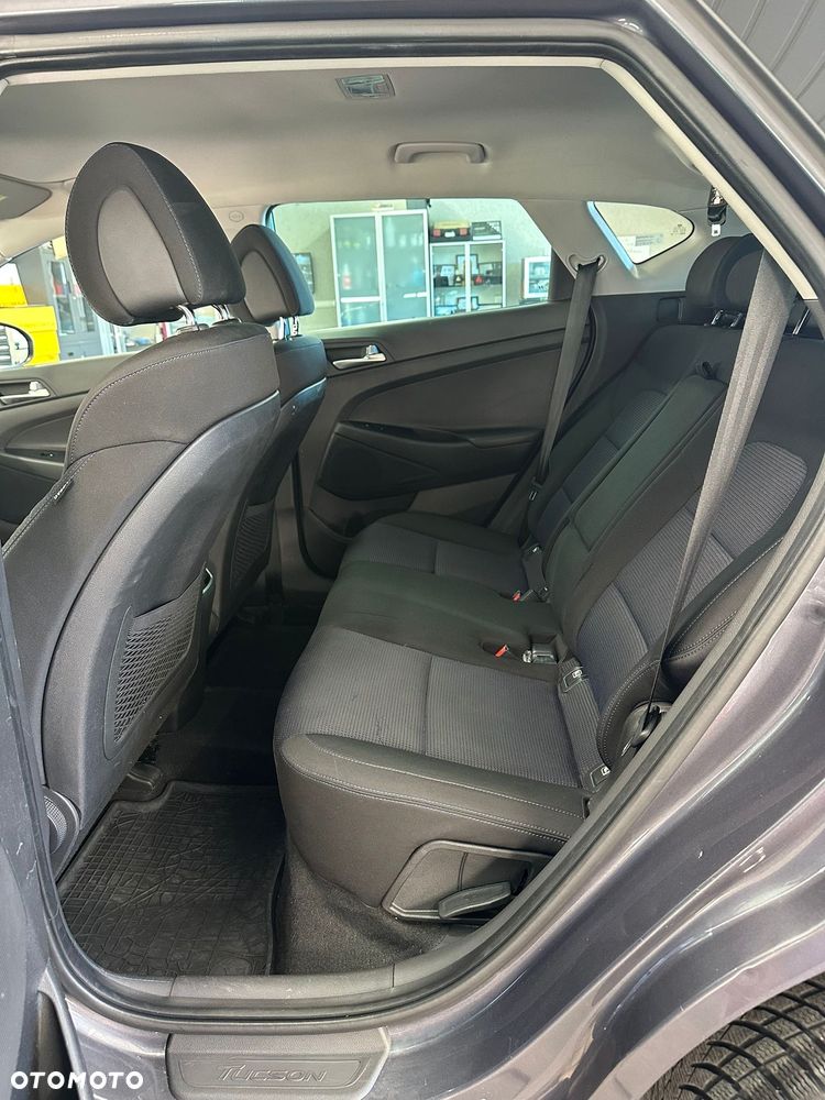 Hyundai Tucson 1.7 CRDI BlueDrive Style 2WD DCT - 9