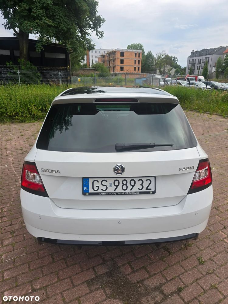 Skoda Fabia 1.0 TSI Monte Carlo DSG - 11