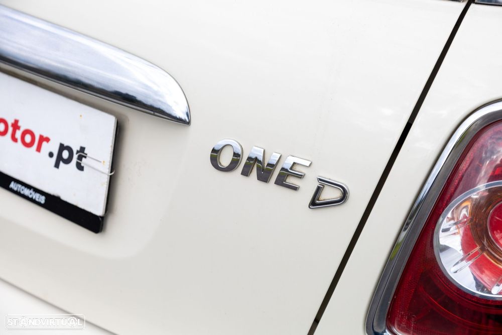 MINI 3 Portas One D - 8