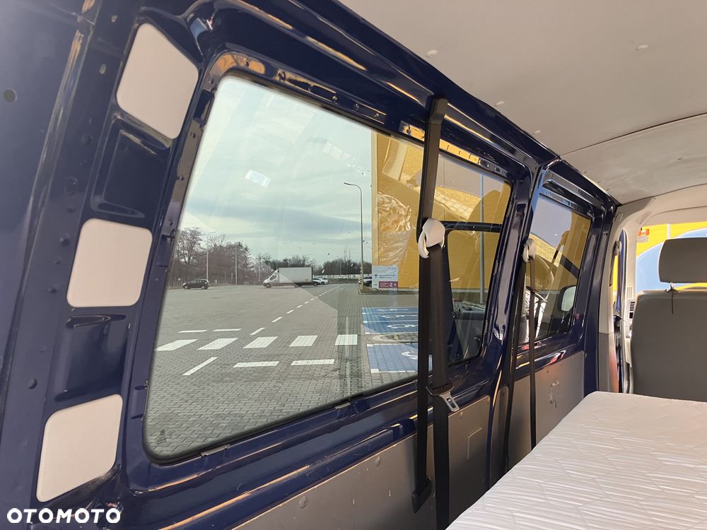 Volkswagen Transporter L2H1 - 25