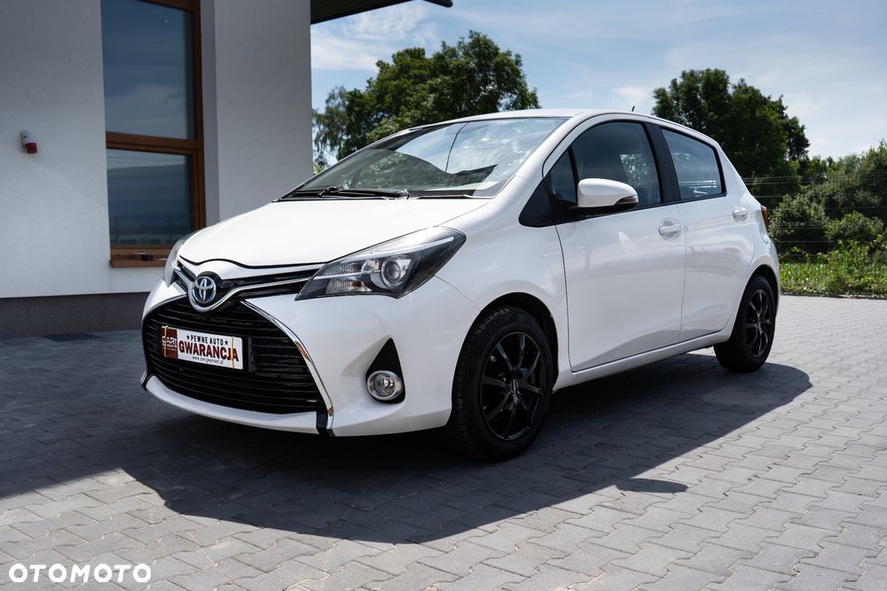 Toyota Yaris Hybrid 100 Active EU6 - 1