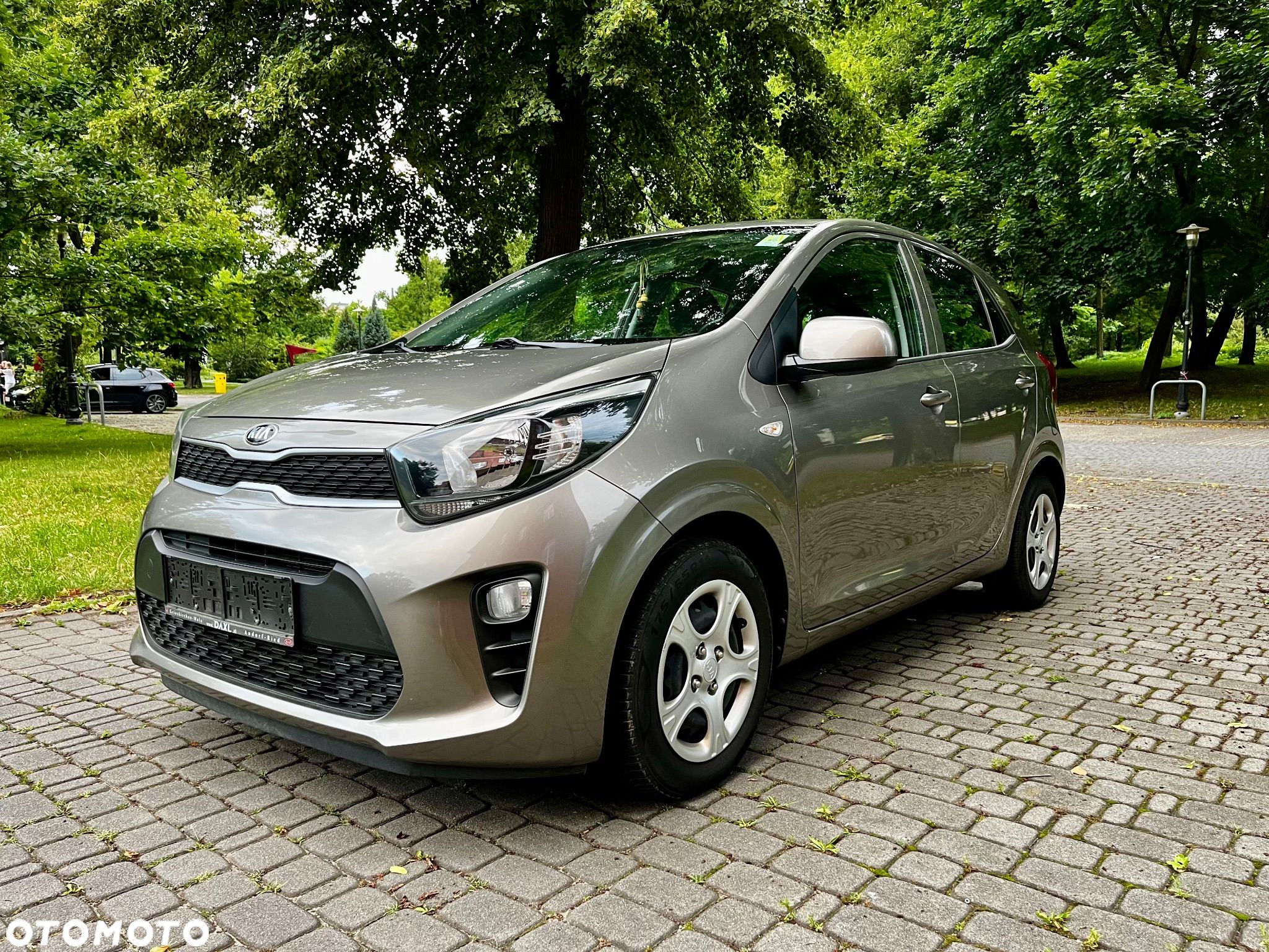 Kia Picanto - 1