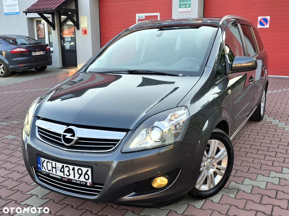Opel Zafira 1.8 Innovation 110 Jahre - 11