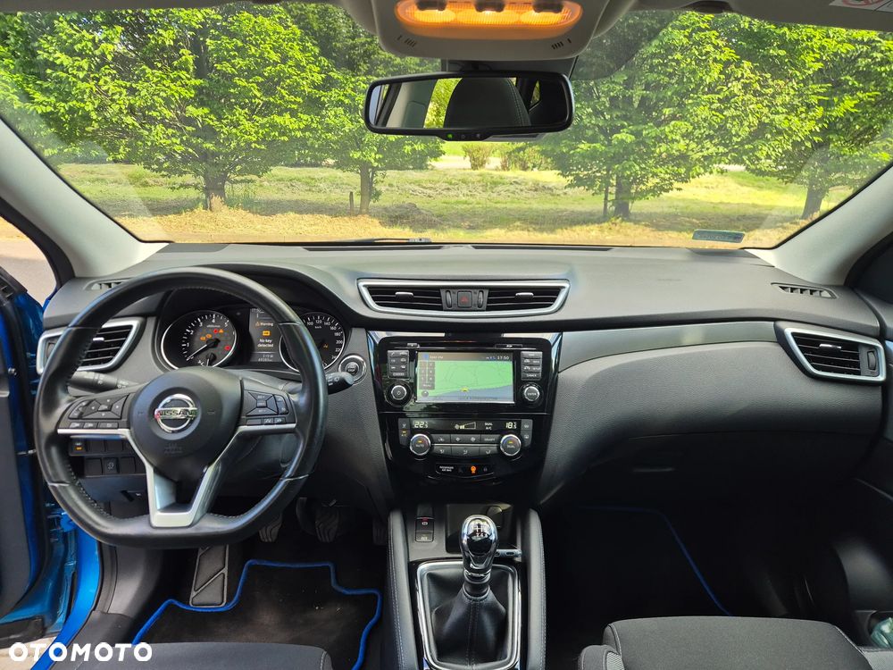 Nissan Qashqai 1.2 DIG-T N-Connecta EU6 - 9