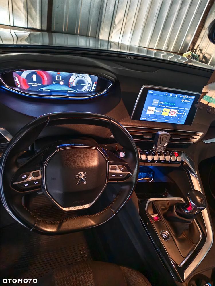 Peugeot 3008 1.2 PureTech Active S&S - 18