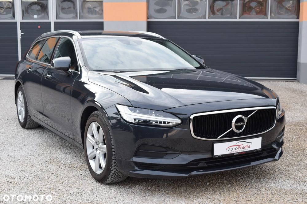 Volvo V90 D3 Momentum Pro - 41