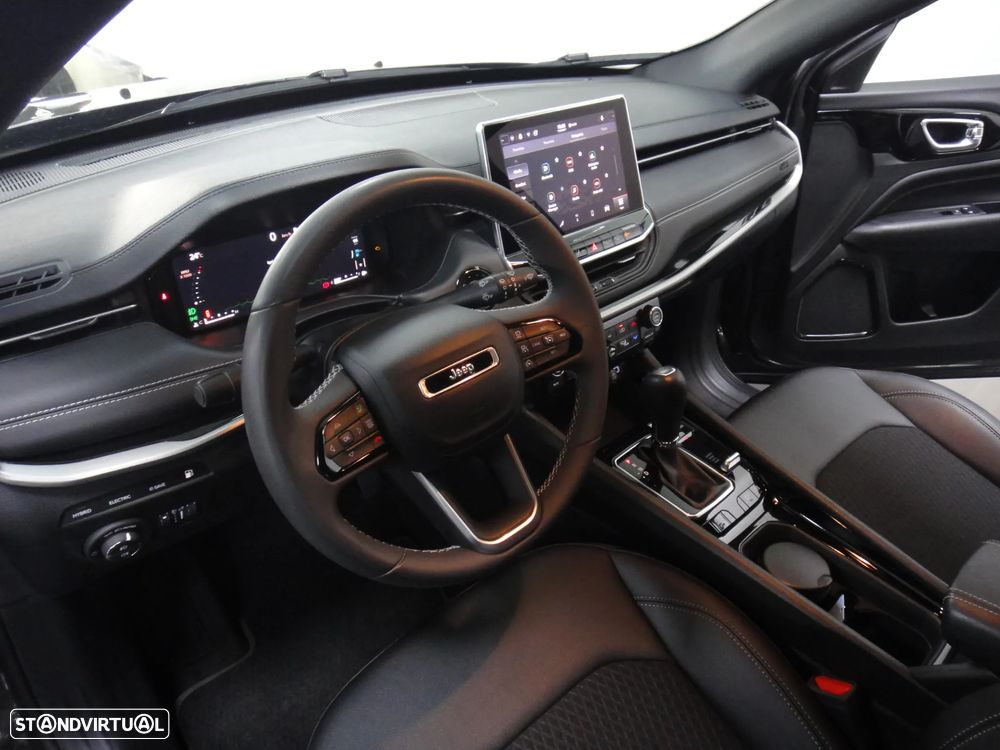 Jeep Compass 1.3 T4 4xe Auto Limited - 14