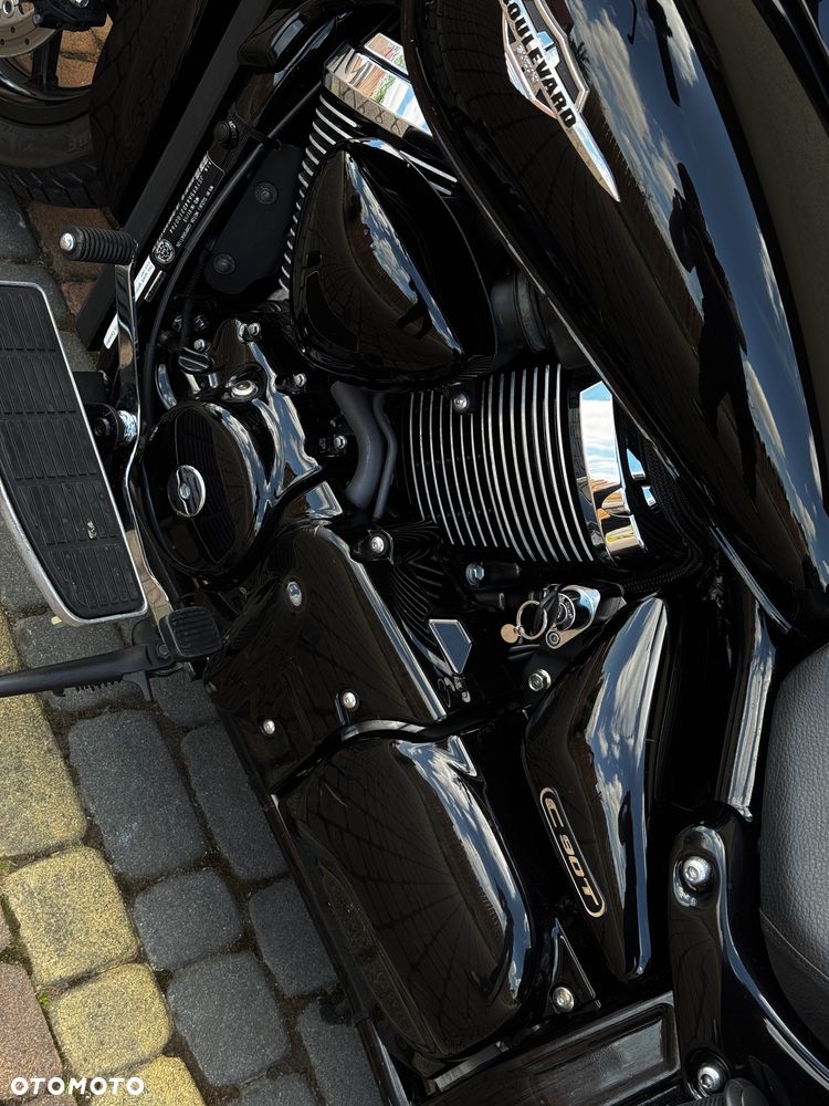 Suzuki VL 1500 Intruder LC - Boulevard C90 - 24