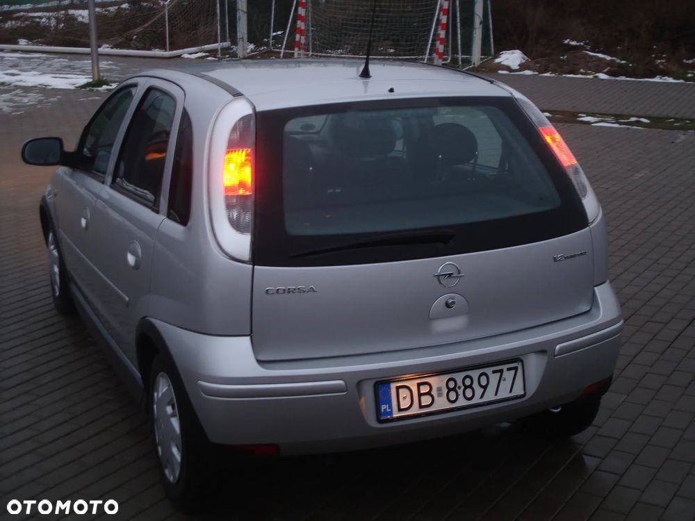 Opel Corsa 1.2 16V NJoy - 13