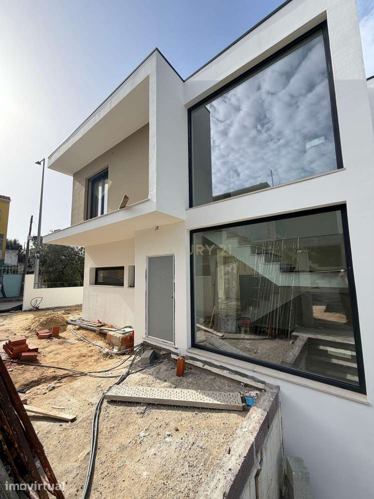 Moradia T3 c/piscina - Foros de Amora - Grande imagem: 3/23