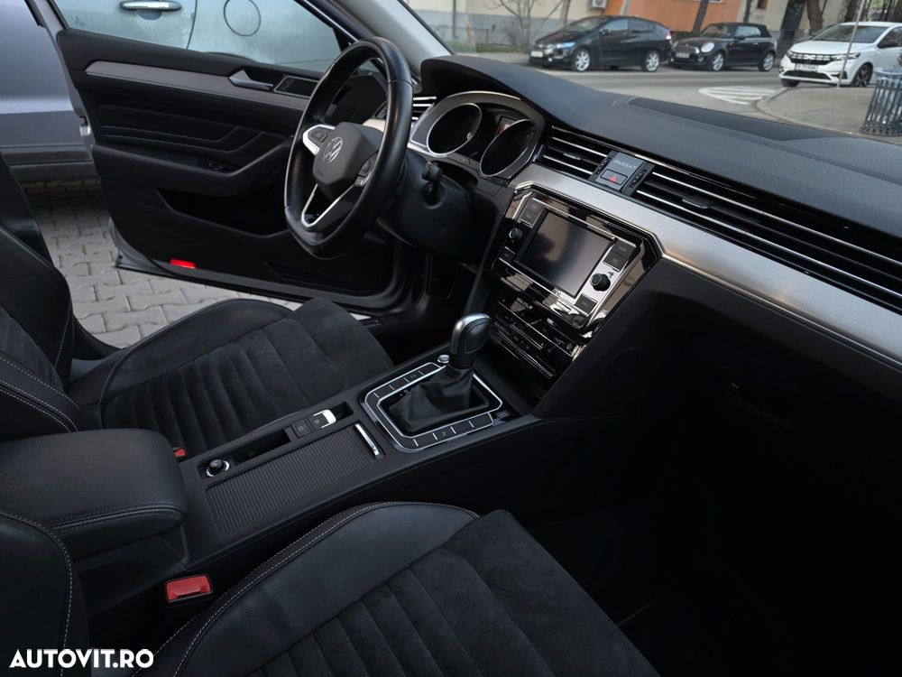 Volkswagen Passat 2.0 TDI DSG Highline - 15