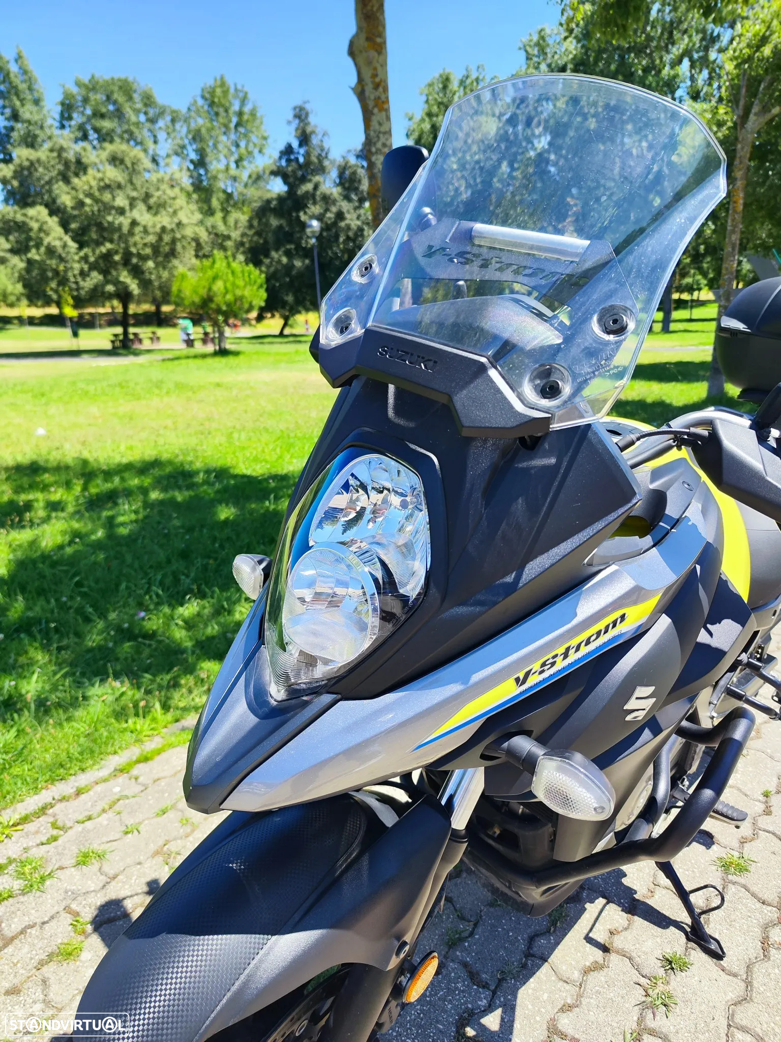 Suzuki DL V Strom 650 - 9