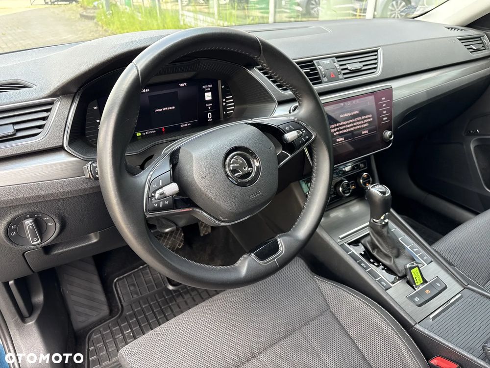 Skoda Superb 2.0 TDI SCR Style DSG - 11