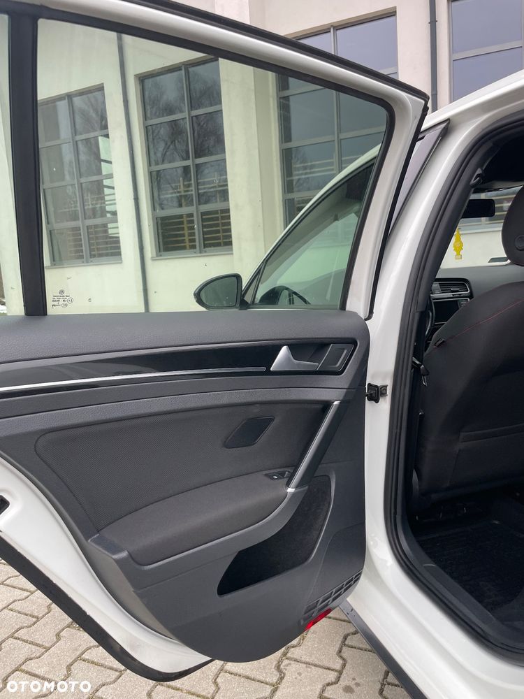 Volkswagen Golf 2.0 TSI BMT GTI Clubsport DSG - 28