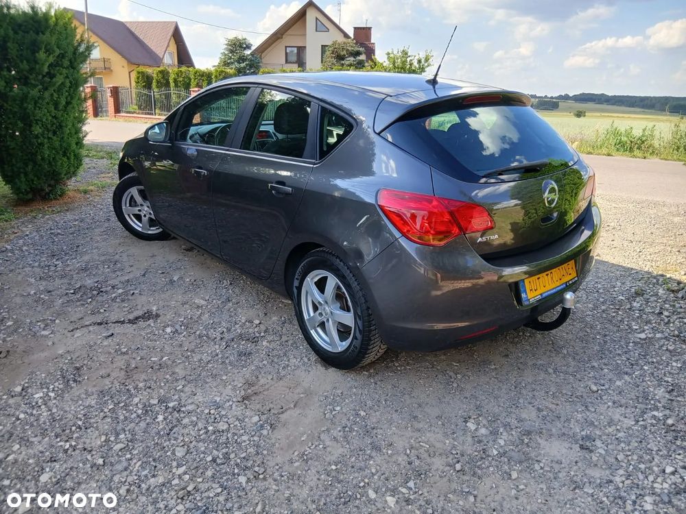 Opel Astra 1.4 EcoFLEX Edition - 4