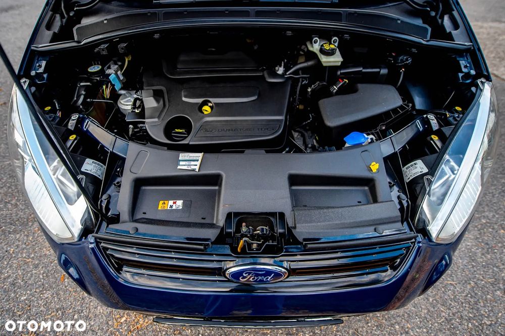 Ford S-Max - 21