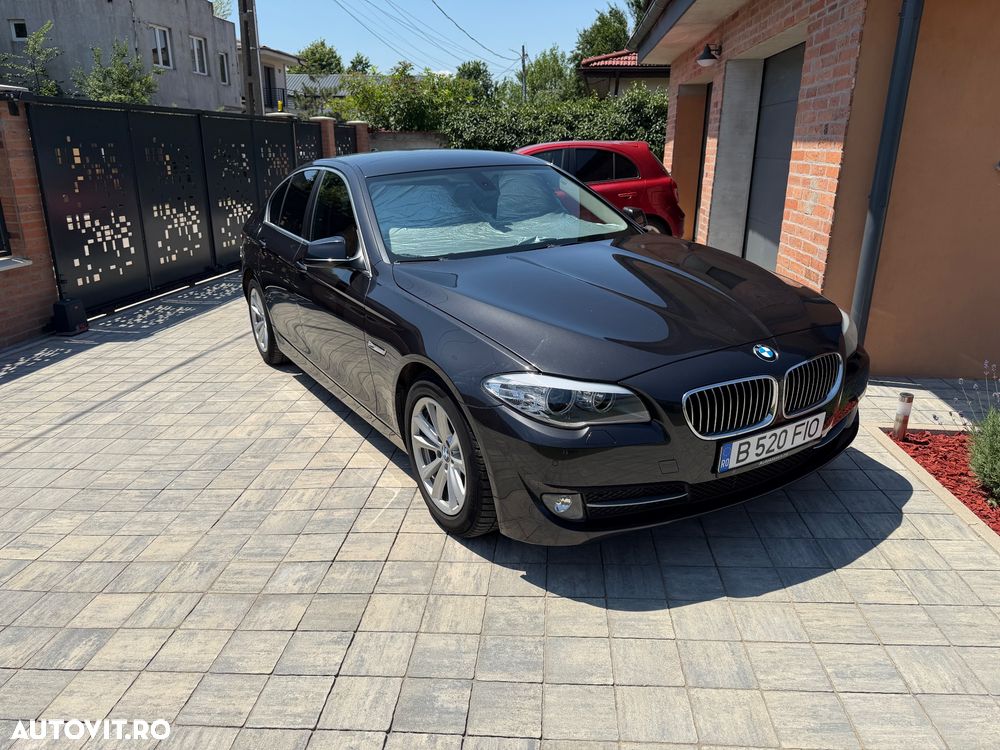 BMW Seria 5 520d EfficientDynamics Edition - 3