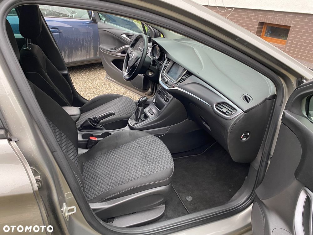 Opel Astra 1.4 T Dynamic - 16