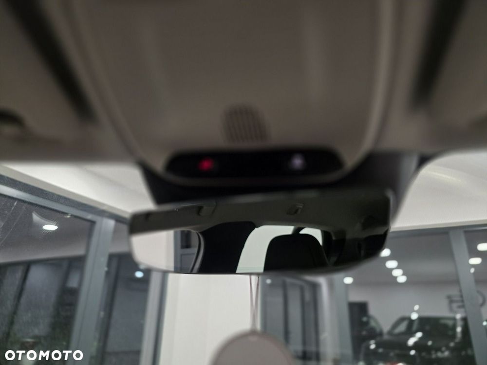 Volvo XC 40 D4 AWD Geartronic Momentum Pro - 30