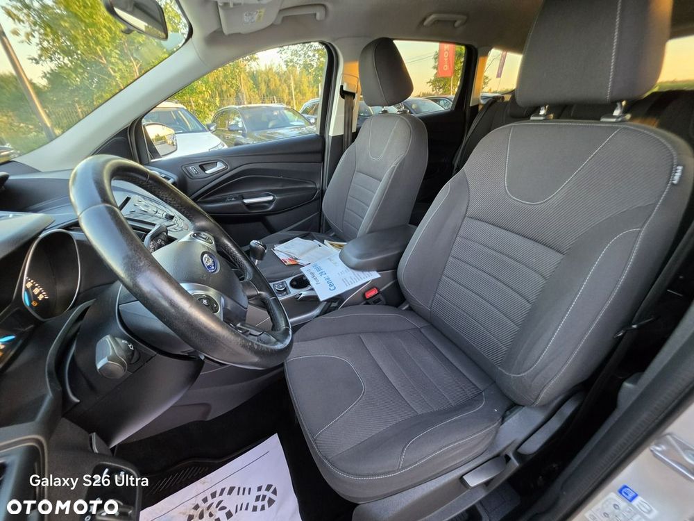 Ford Kuga - 29