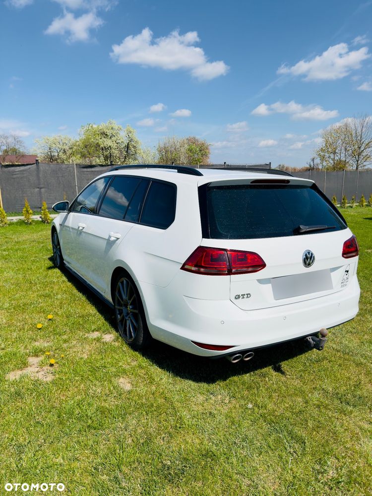 Volkswagen Golf 2.0 TDI BMT GTD - 7