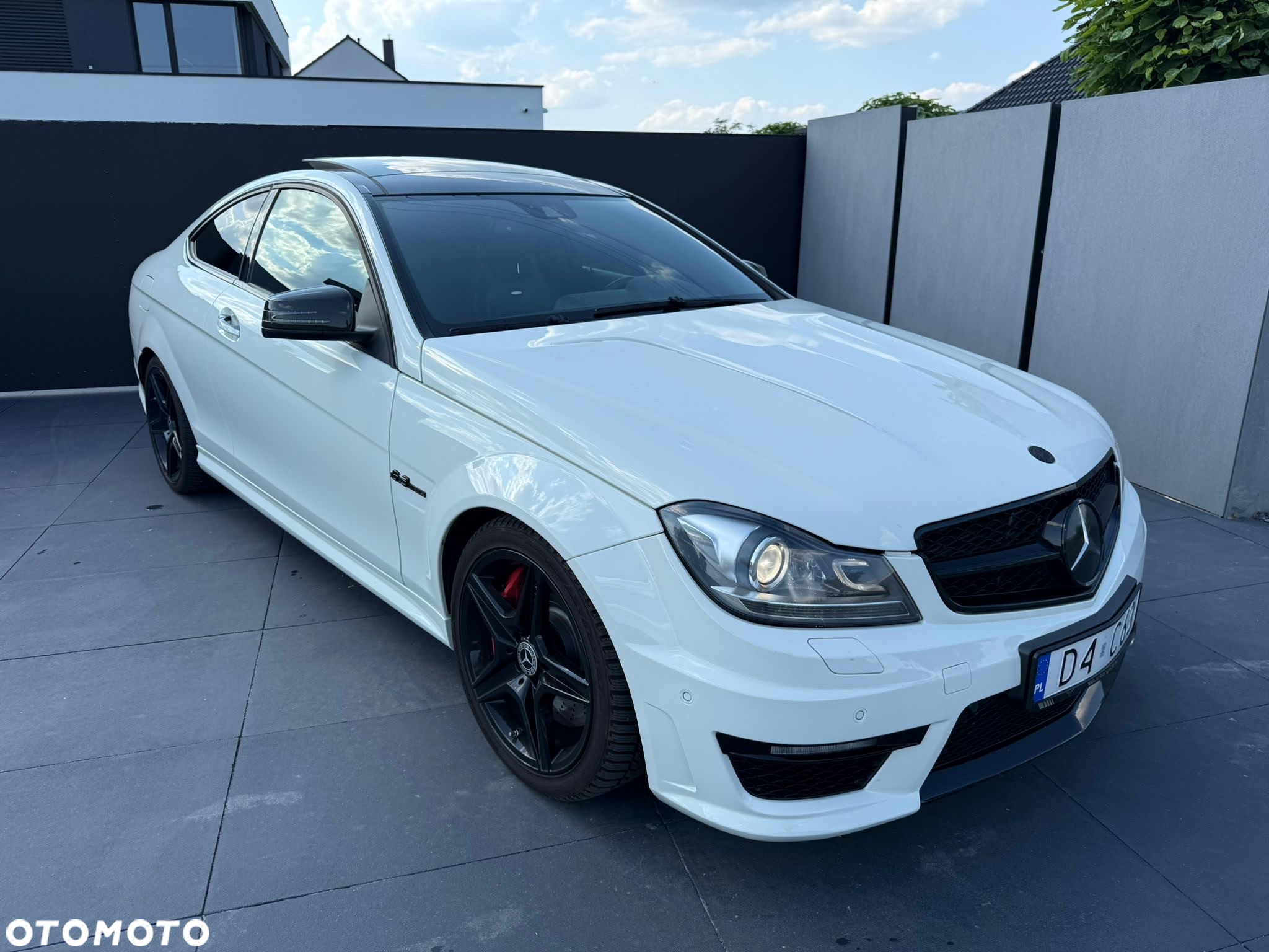 Mercedes-Benz Klasa C 63 AMG Coupe AMG SPEEDSHIFT MCT AMG Performance Package - 12