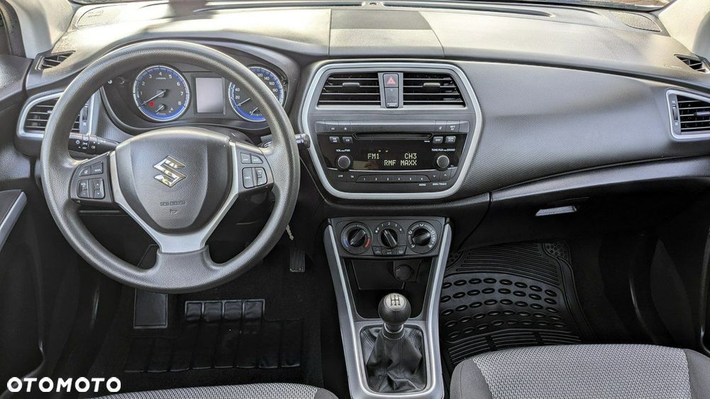 Suzuki SX4 S-Cross - 23
