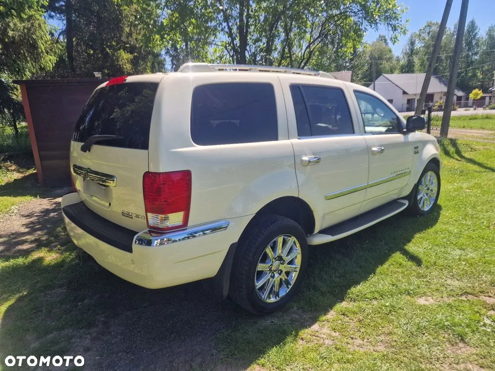 Chrysler Aspen 5.7 Hybrid Limited AWD - 22