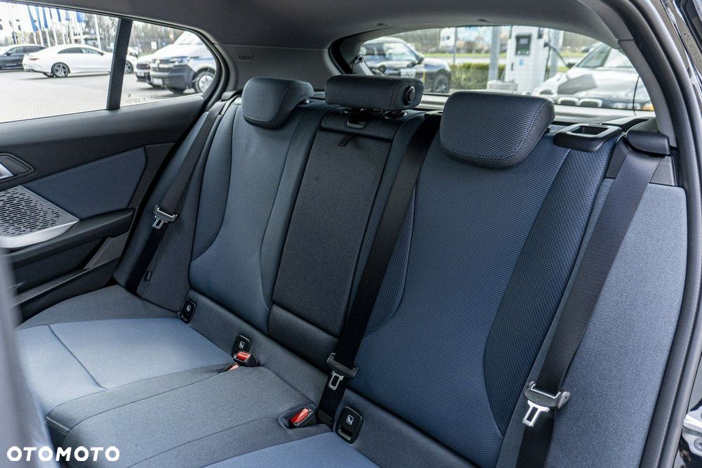 BMW Seria 1 - 23