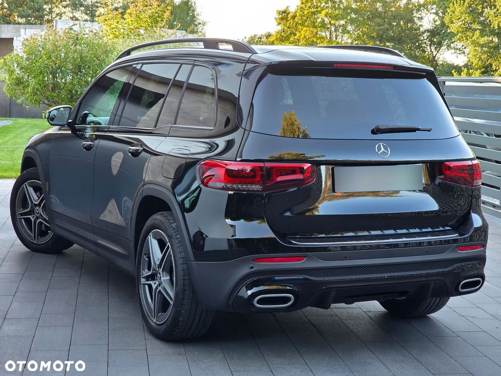 Mercedes-Benz GLB 200 d AMG Line 8G-DCT - 18