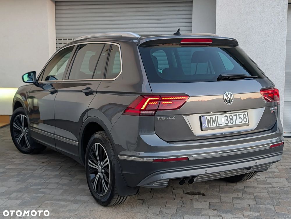 Volkswagen Tiguan 2.0 TDI SCR 4MOTION (BlueMotion Techn.) DSG Highline - 4