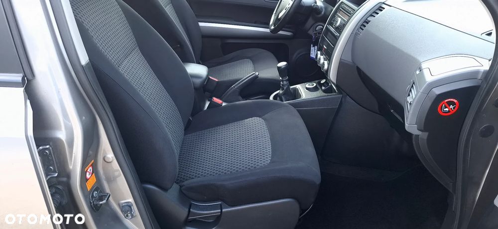 Nissan X-Trail 2.0 dCi 4x4 DPF LE - 18