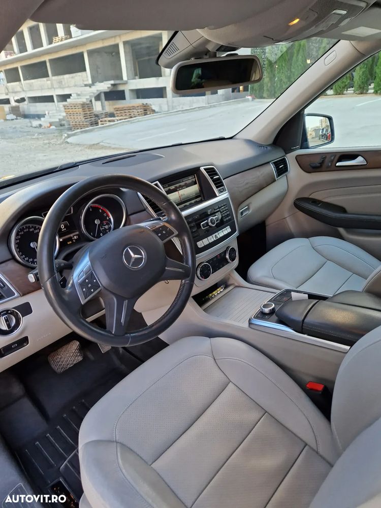 Mercedes-Benz ML - 6