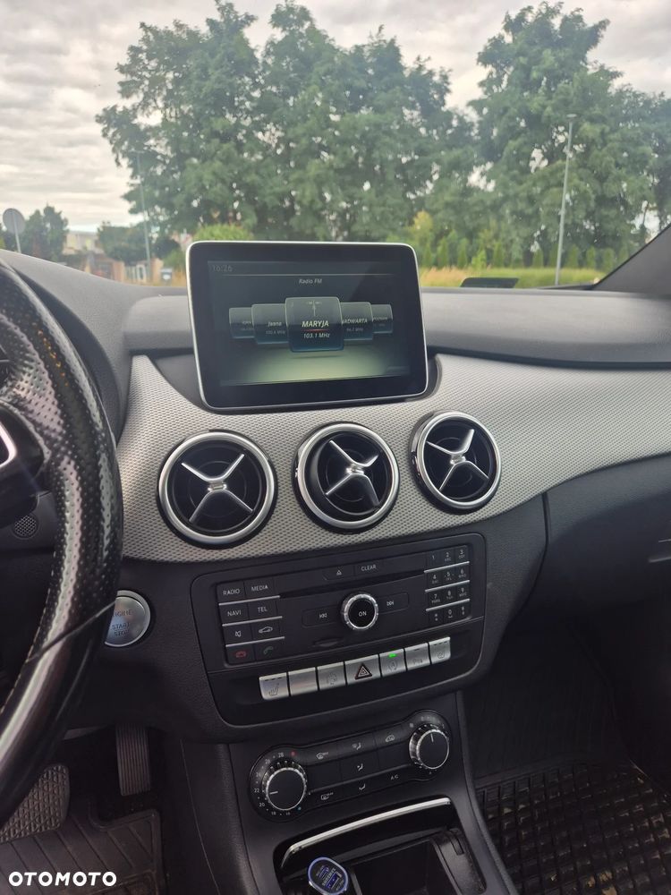 Mercedes-Benz Klasa B 180 (CDI) d 7G-DCT Urban - 8