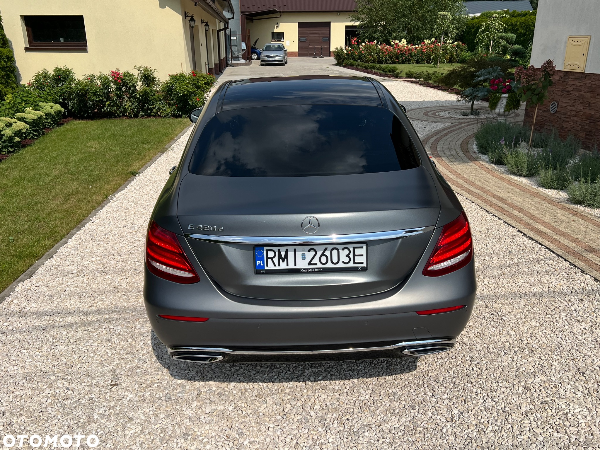 Mercedes-Benz Klasa E - 4