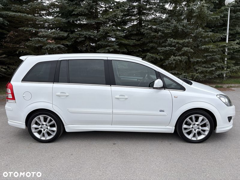Opel Zafira 1.8 Design Edition - 19