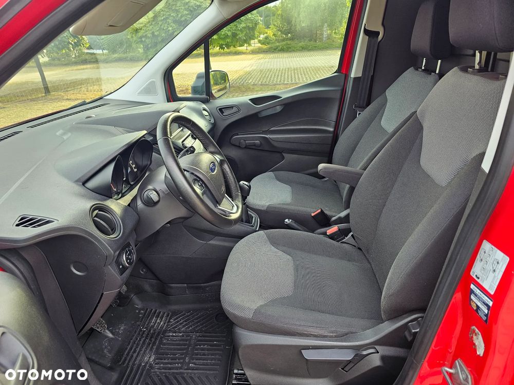 Ford TRANSIT Courier - 10