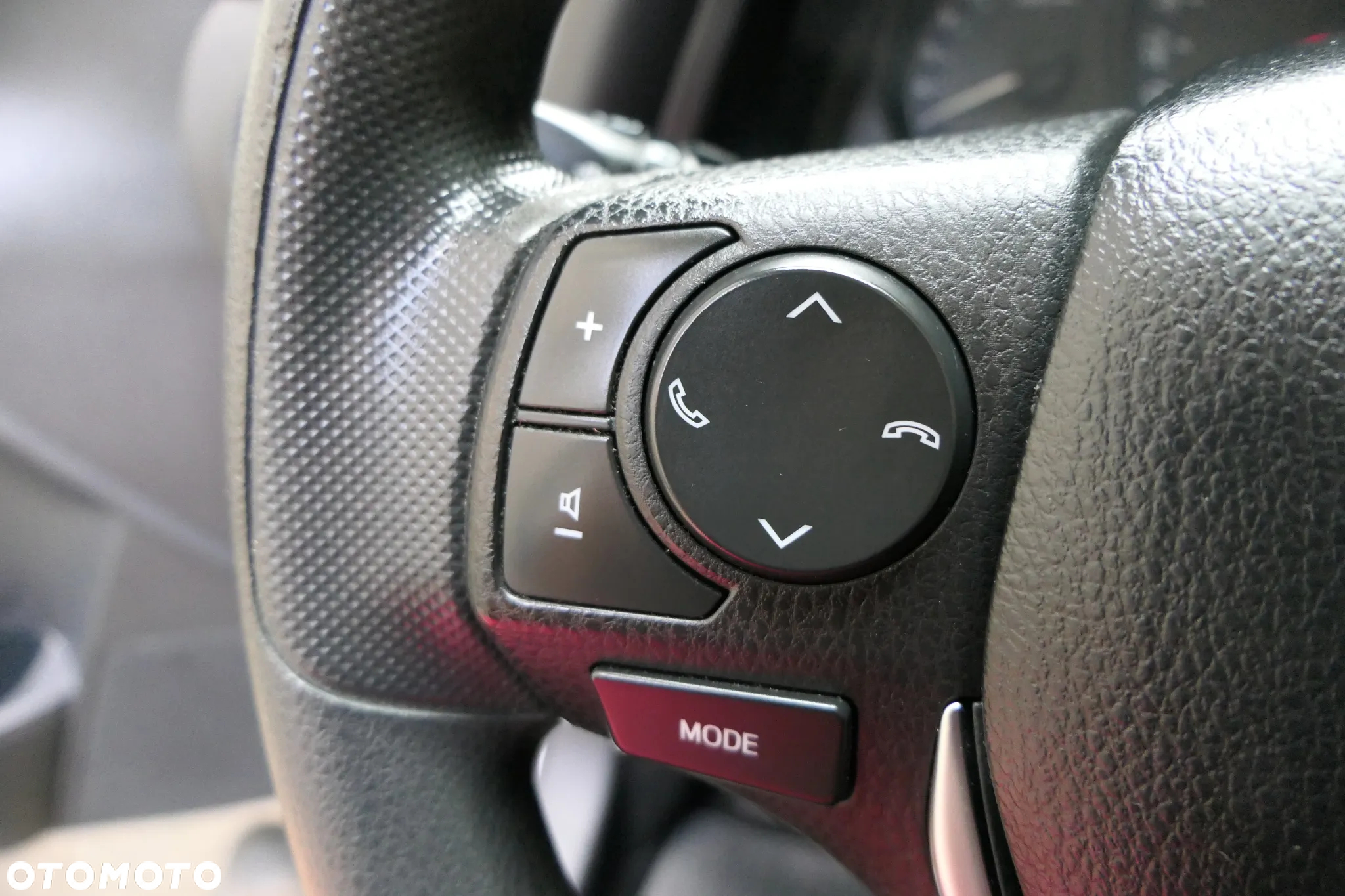 Toyota Auris 1.33 VVT-i Comfort - 20