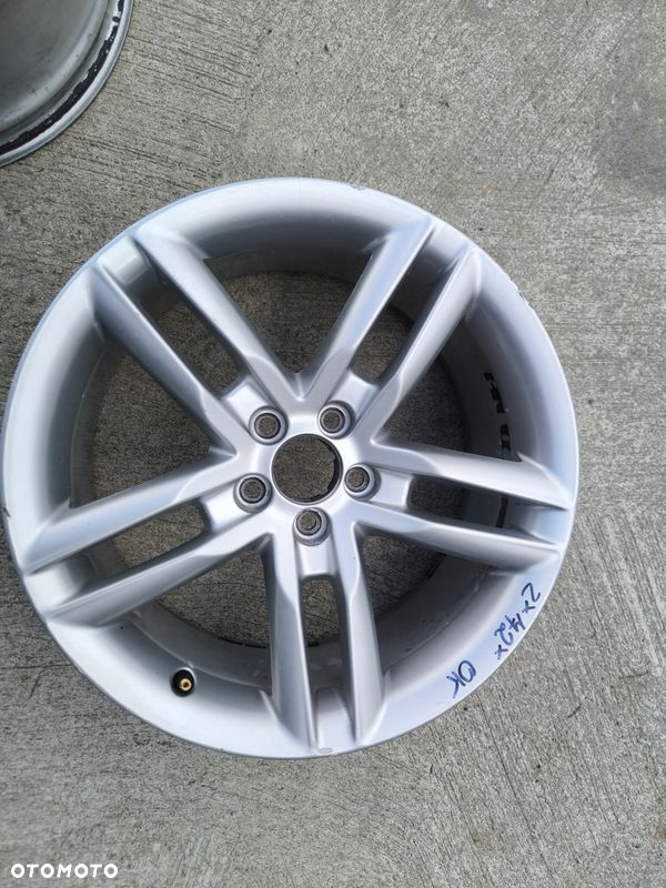 FELGA FELGI VW SKODA SEAT AUDI A1 8X 5X100 7.5J R17 ET36 8X0601025K Z*72* - 10