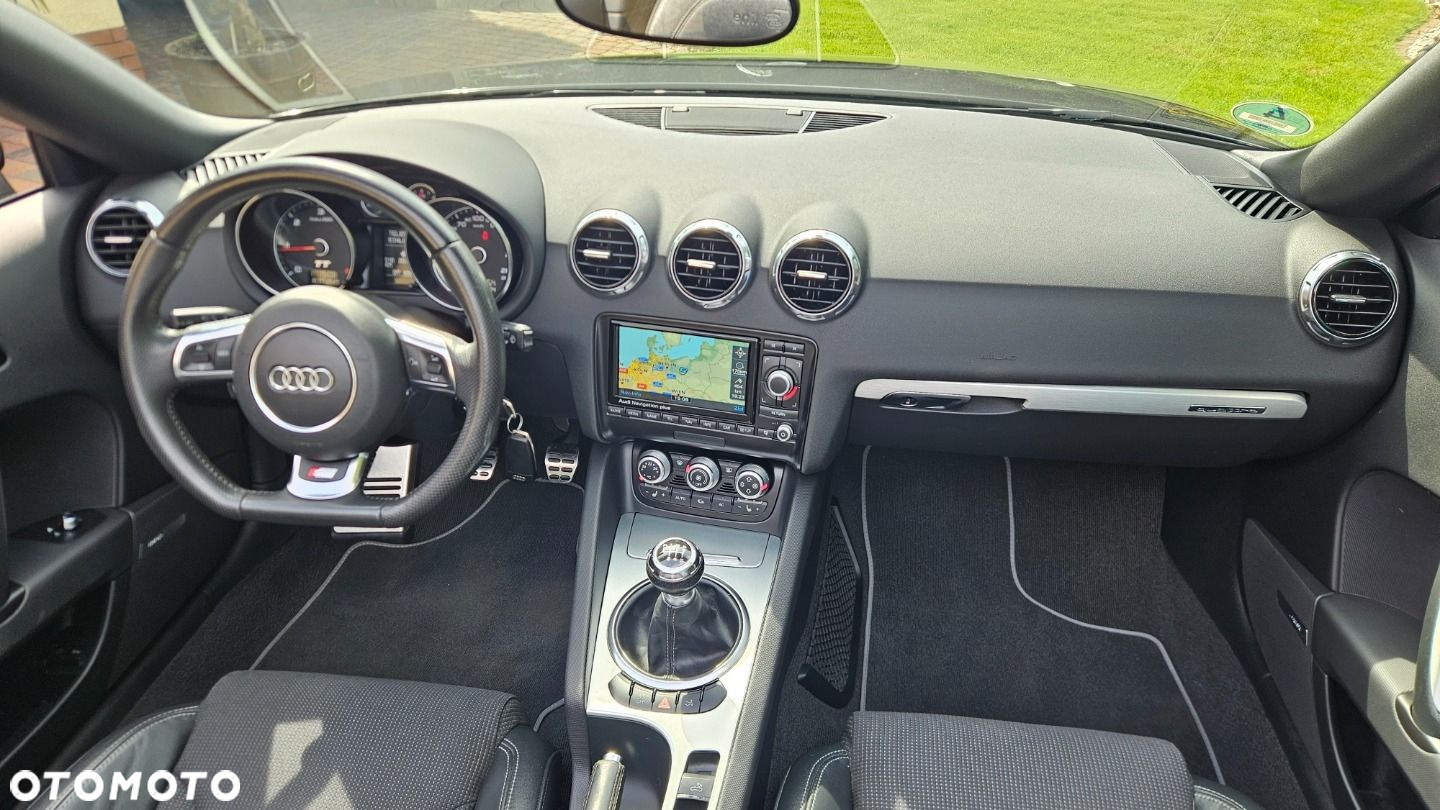 Audi TT Coupé Roadster 2.0 TDI quattro - 23